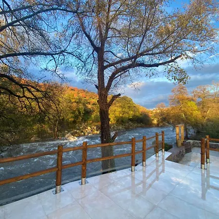 펜션 Molino Del Jerte *