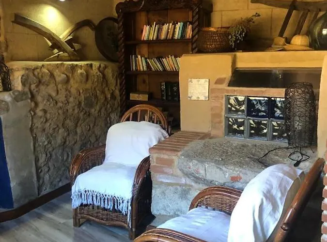 Molino Del Jerte بيت للعطل نافاكونسيخو