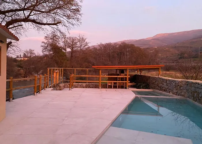 Molino Del Jerte بيت للعطل *